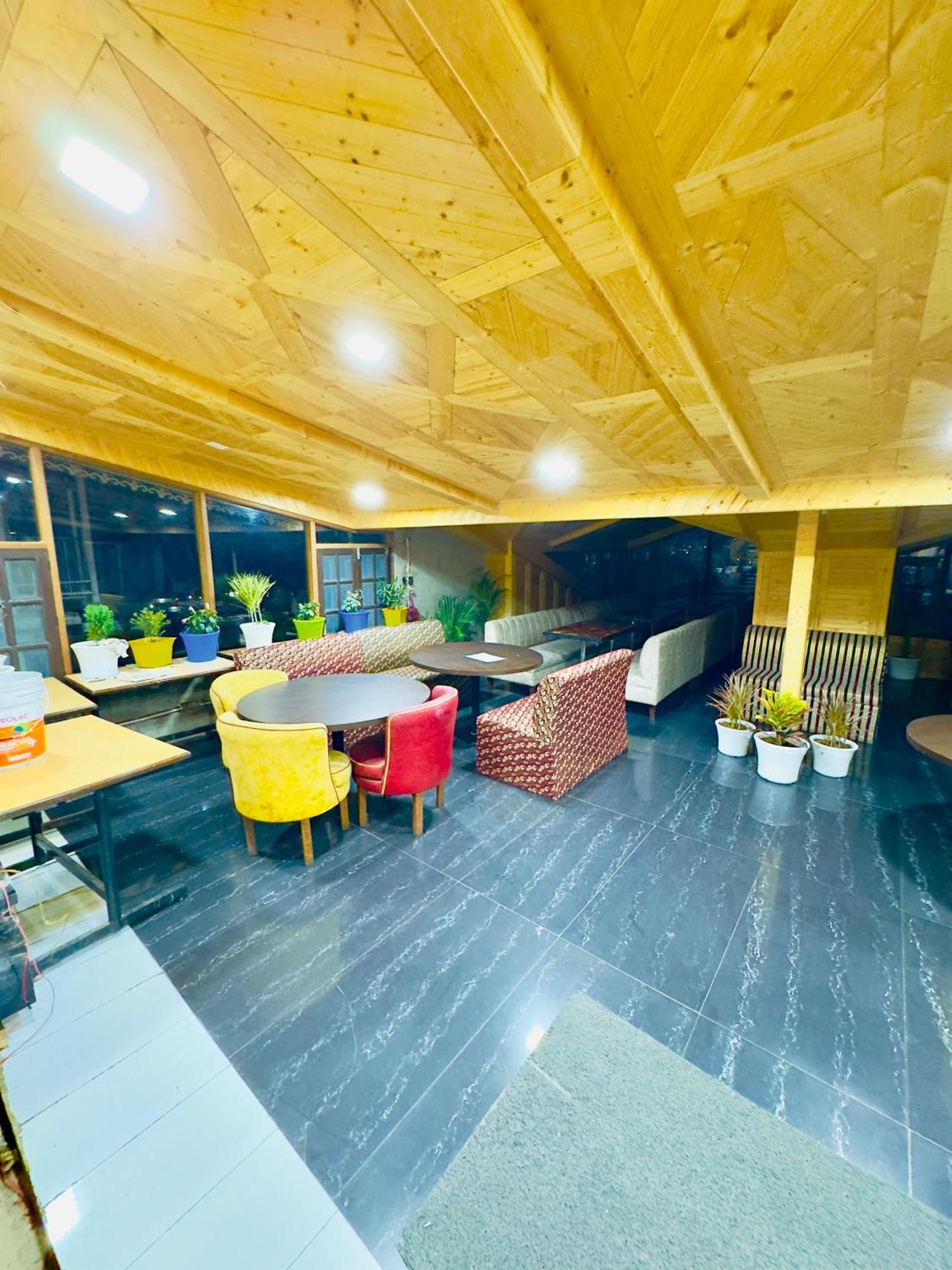 שימלה Hotel Apple Regency מראה חיצוני תמונה